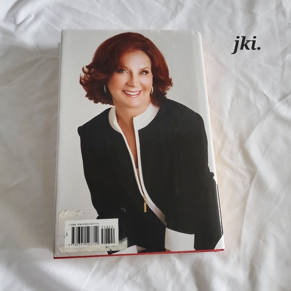 Explosive Eighteen by: Janet Evanovich - Picture 10 of 10